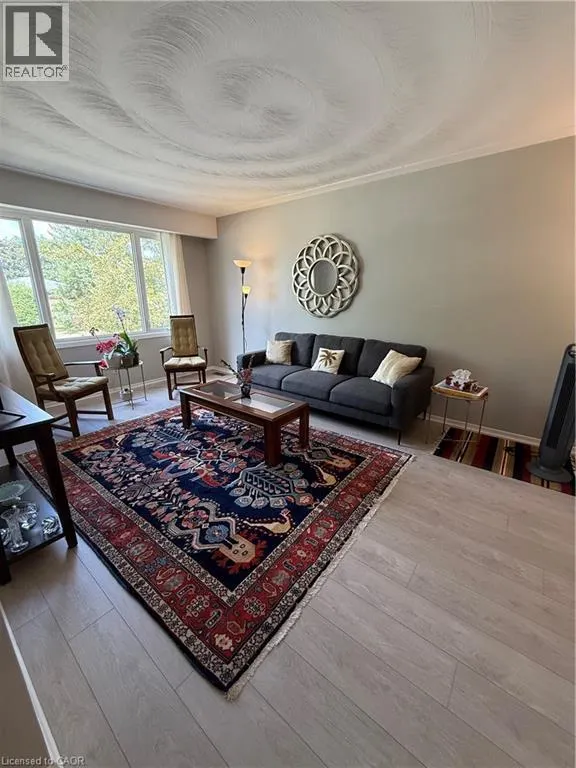 281 TOLL GATE Boulevard