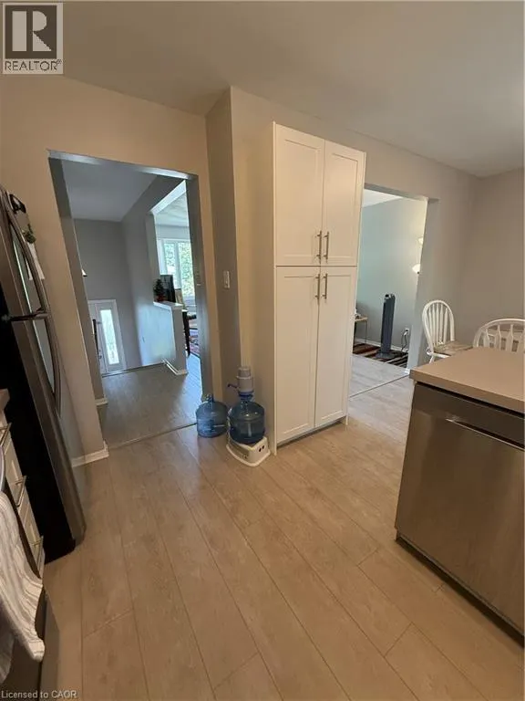 281 TOLL GATE Boulevard