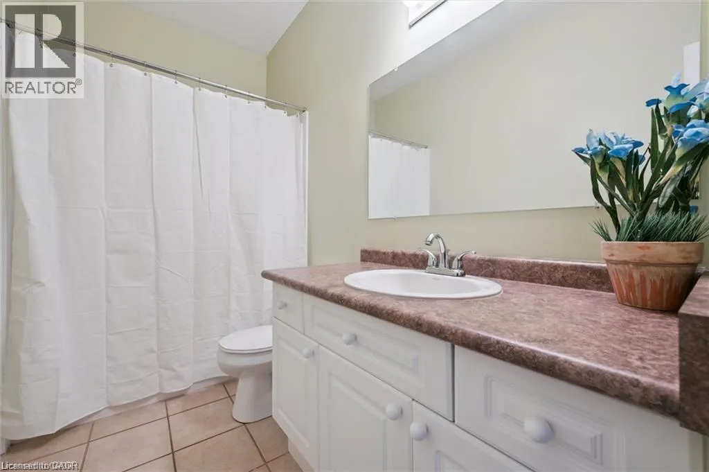 900 DOON VILLAGE Road Unit# 4, #4