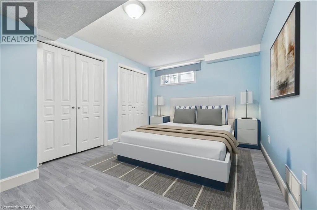 900 DOON VILLAGE Road Unit# 4, #4