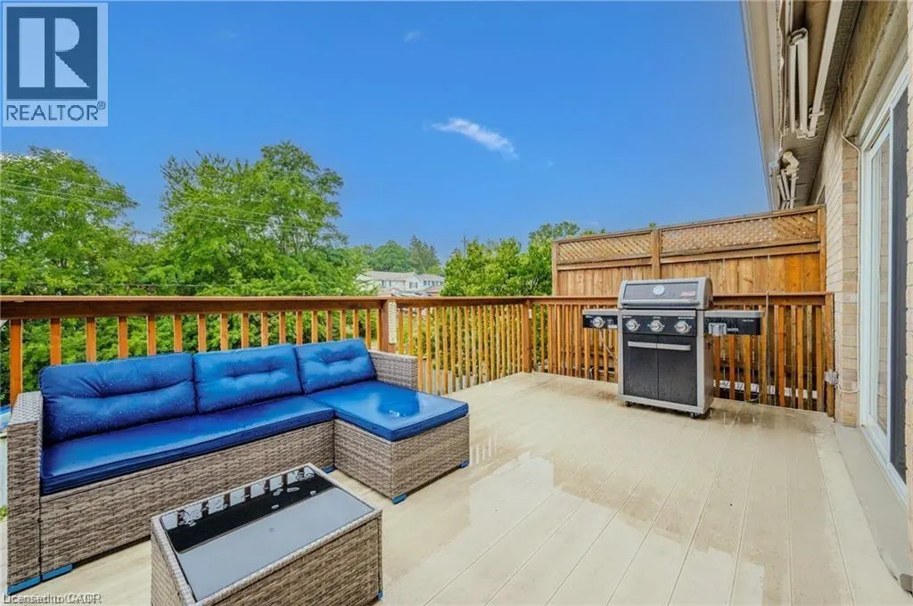 900 DOON VILLAGE Road Unit# 4, #4