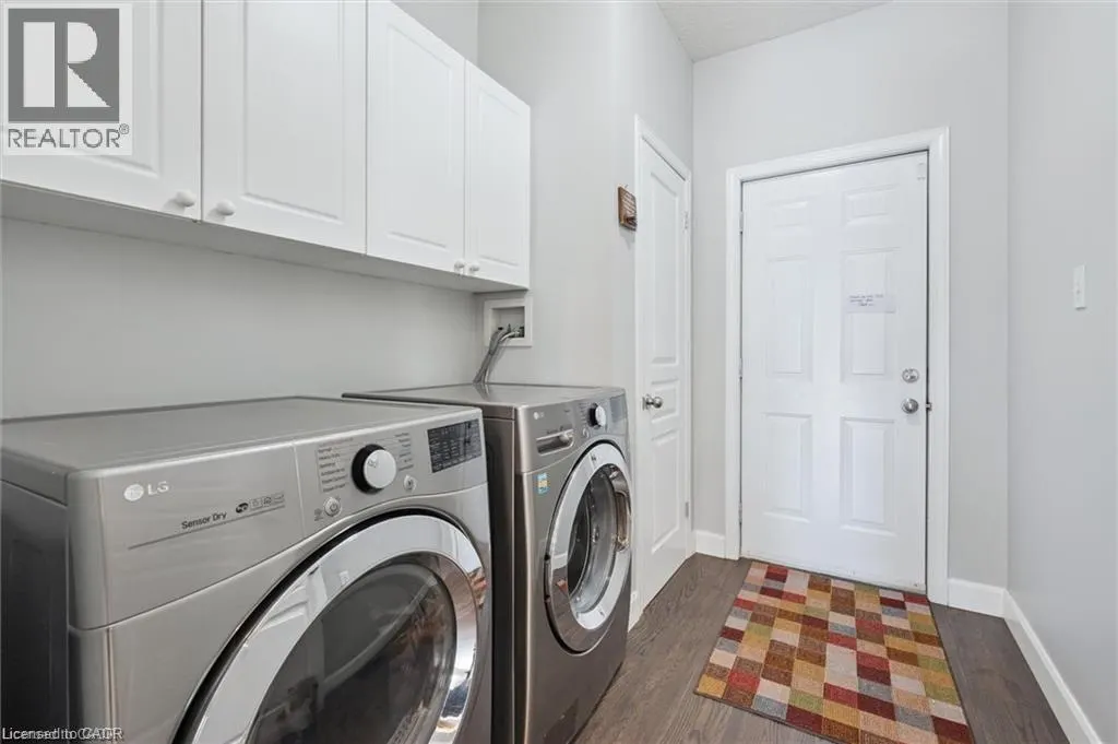 900 DOON VILLAGE Road Unit# 4, #4