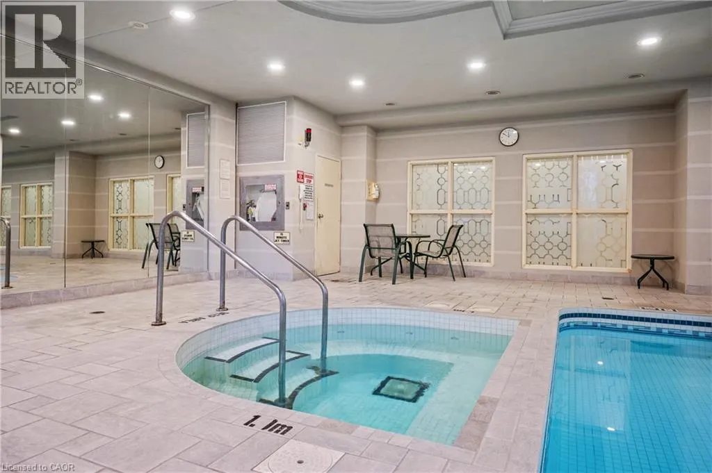 442 MAPLE Avenue Unit# 401, #401