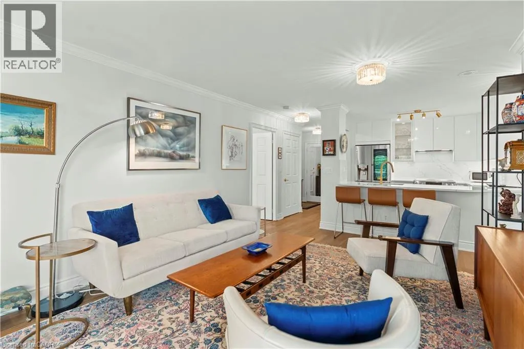 442 MAPLE Avenue Unit# 401, #401