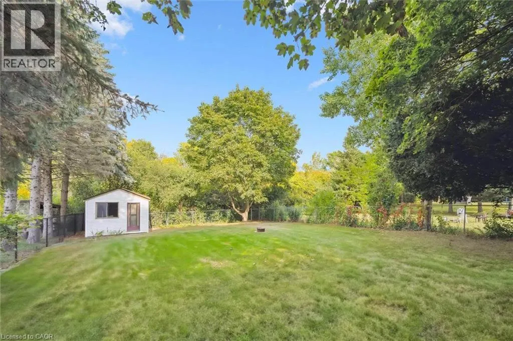 33 HASTINGS Boulevard