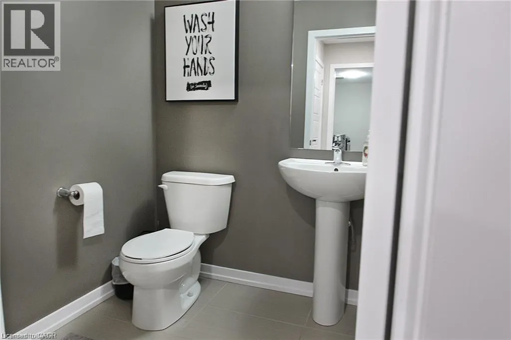 23 SCARLETWOOD Street