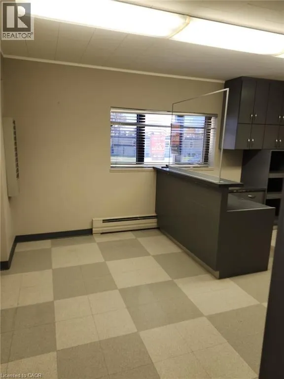 476 MAIN ST S Street Unit# 6, #6