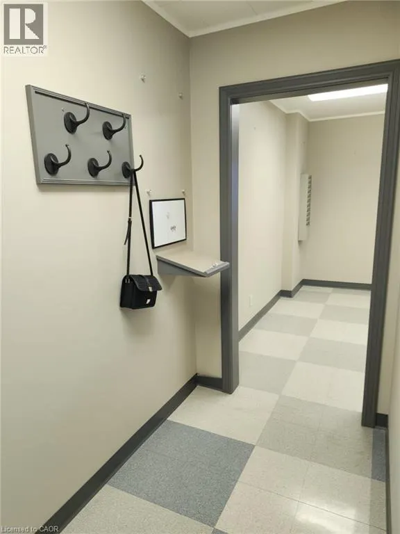 476 MAIN ST S Street Unit# 6, #6