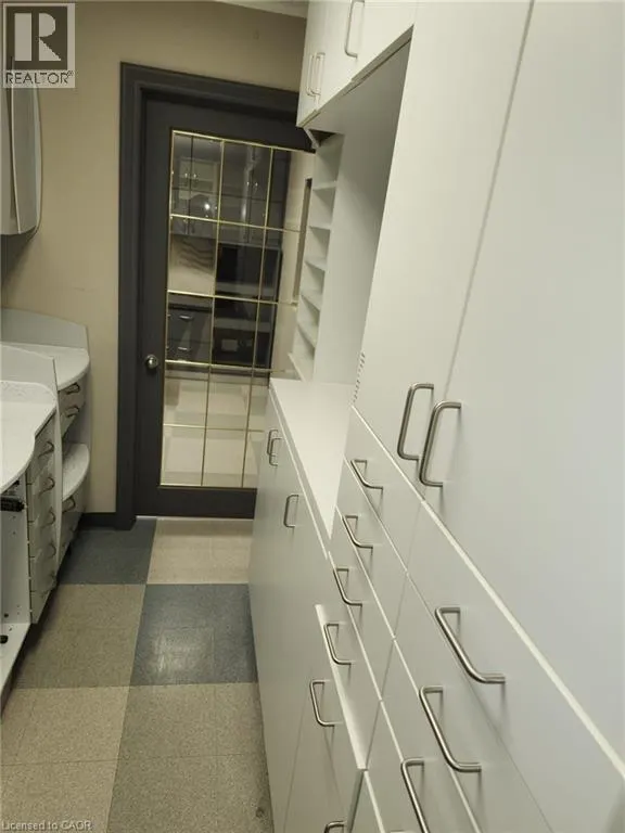 476 MAIN ST S Street Unit# 6, #6