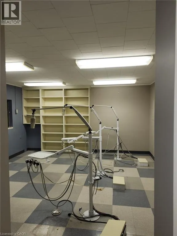 476 MAIN ST S Street Unit# 6, #6