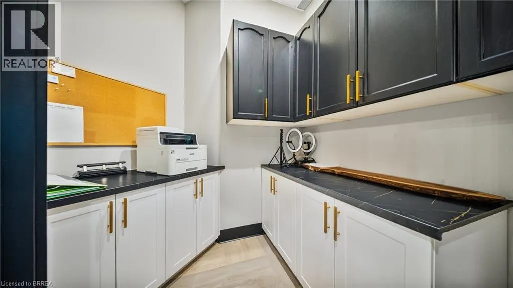 265 KING GEORGE Road Unit# 115, #115