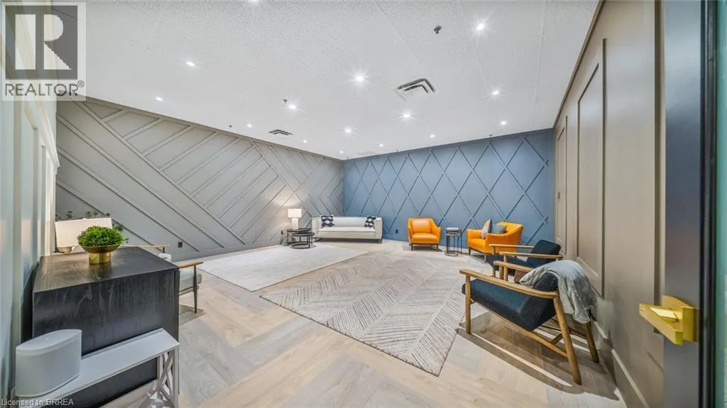 265 KING GEORGE Road Unit# 115, #115