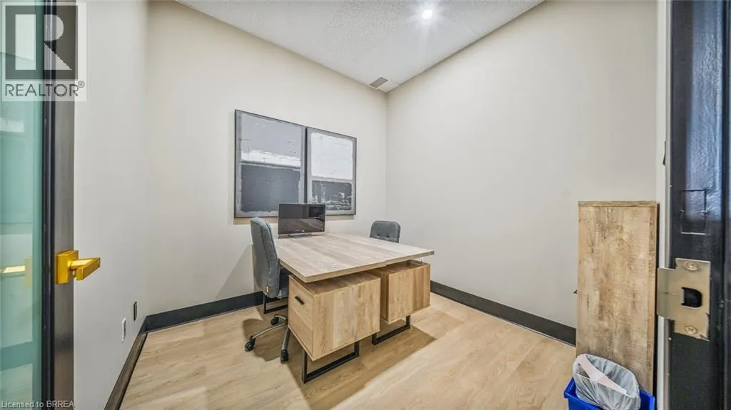 265 KING GEORGE Road Unit# 115, #115