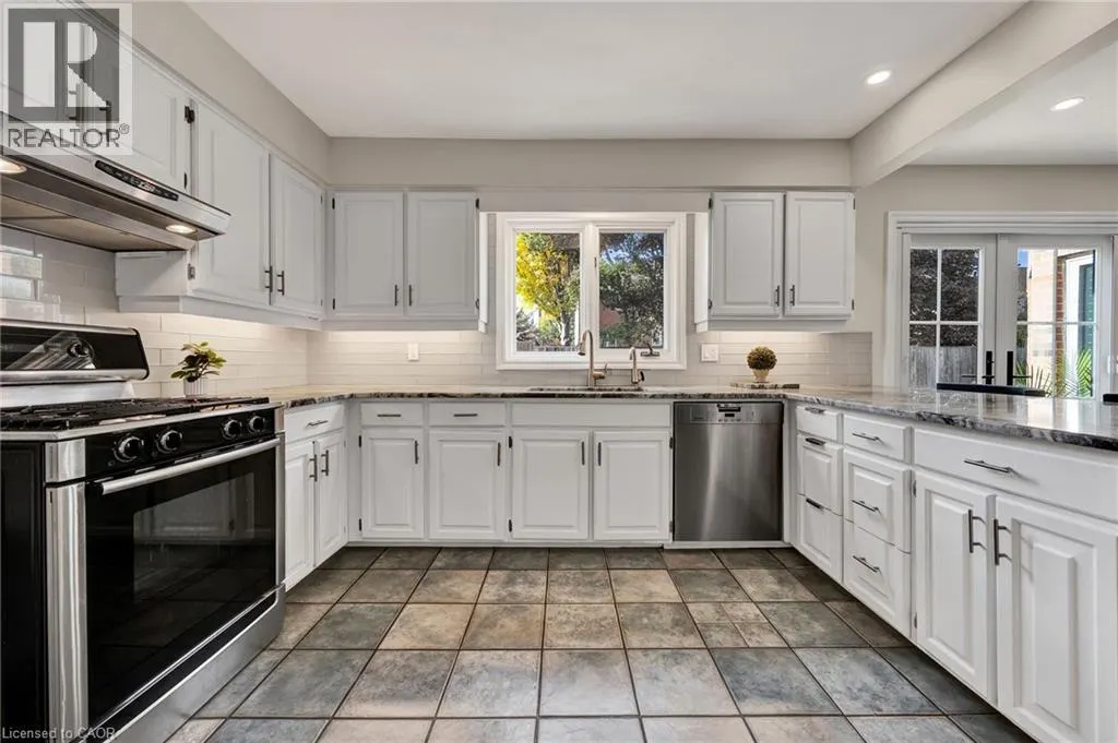 250 GREY SQUIRREL Place