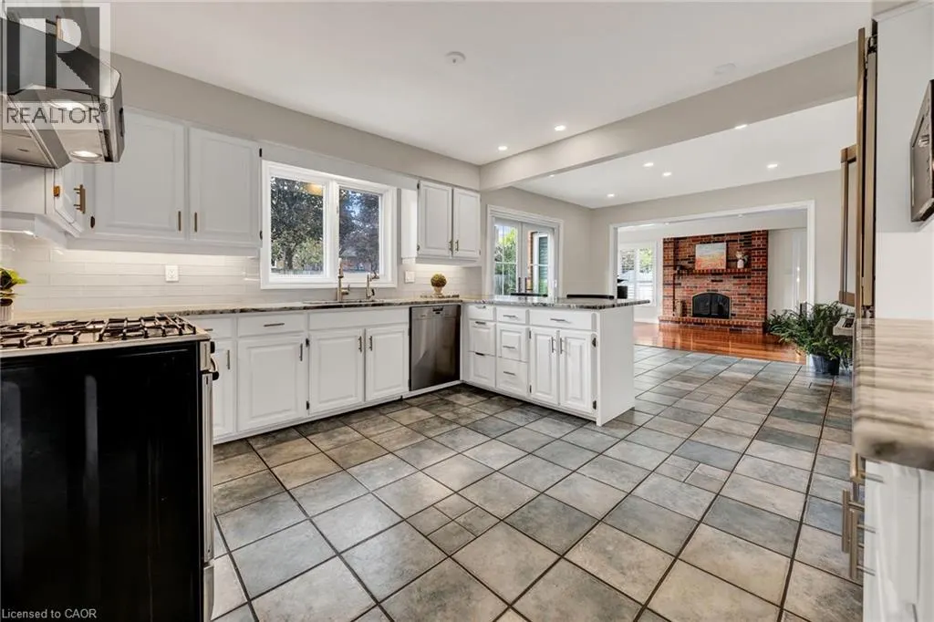 250 GREY SQUIRREL Place