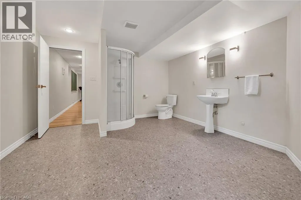 250 GREY SQUIRREL Place