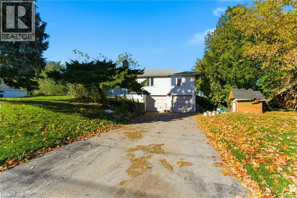 2088 UPPER JAMES Street