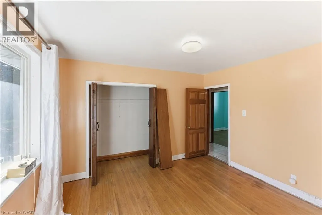 2088 UPPER JAMES Street