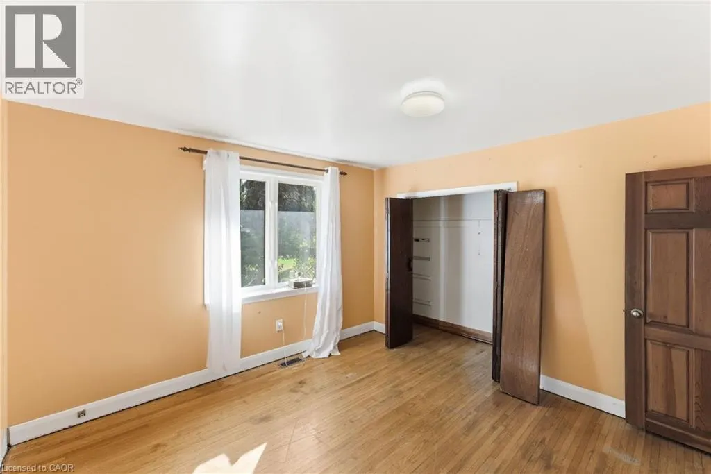 2088 UPPER JAMES Street