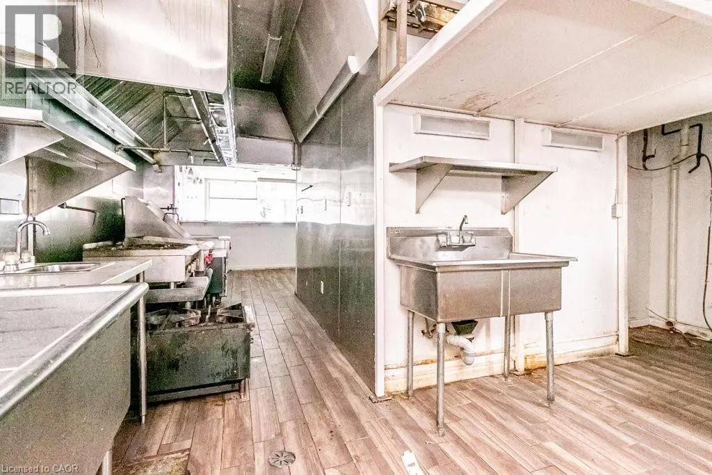 1 WILSON Street Unit# 7, #7