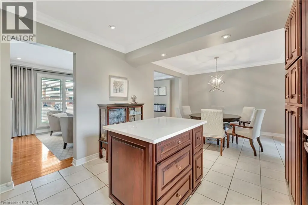 35 SHALFLEET Boulevard