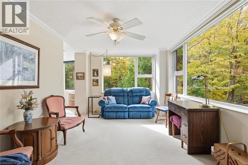 77 GOVERNORS Road Unit# 207, #207