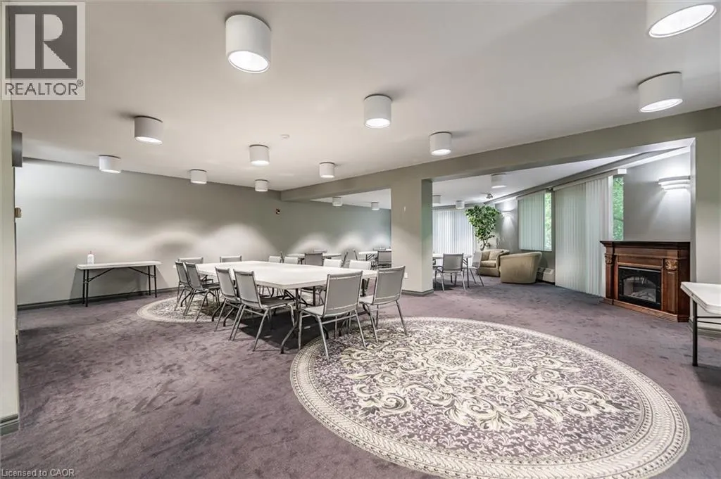 77 GOVERNORS Road Unit# 207, #207