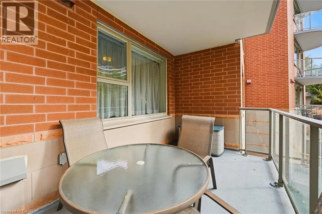 77 GOVERNORS Road Unit# 207, #207