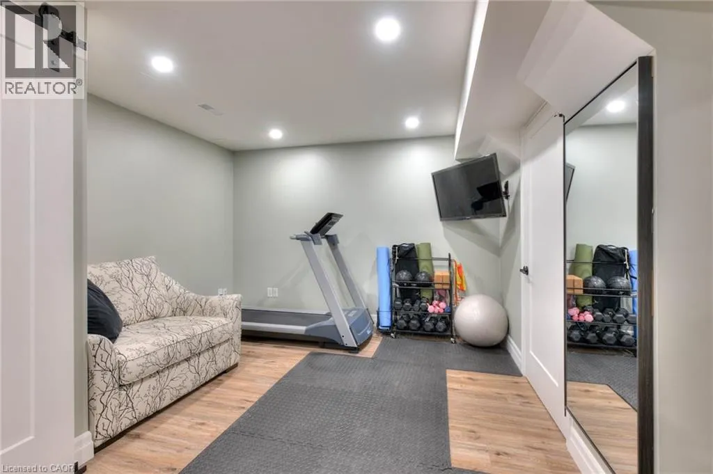 96 RAISING MILL Gate