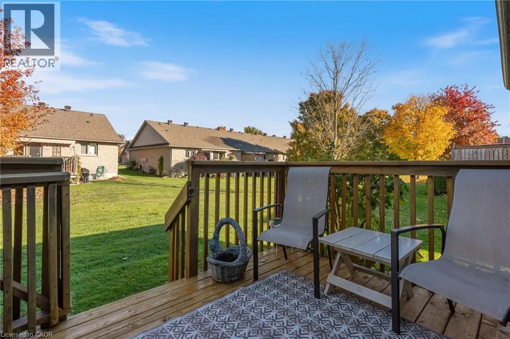 510 QUEENSWAY W Unit# 33, #33