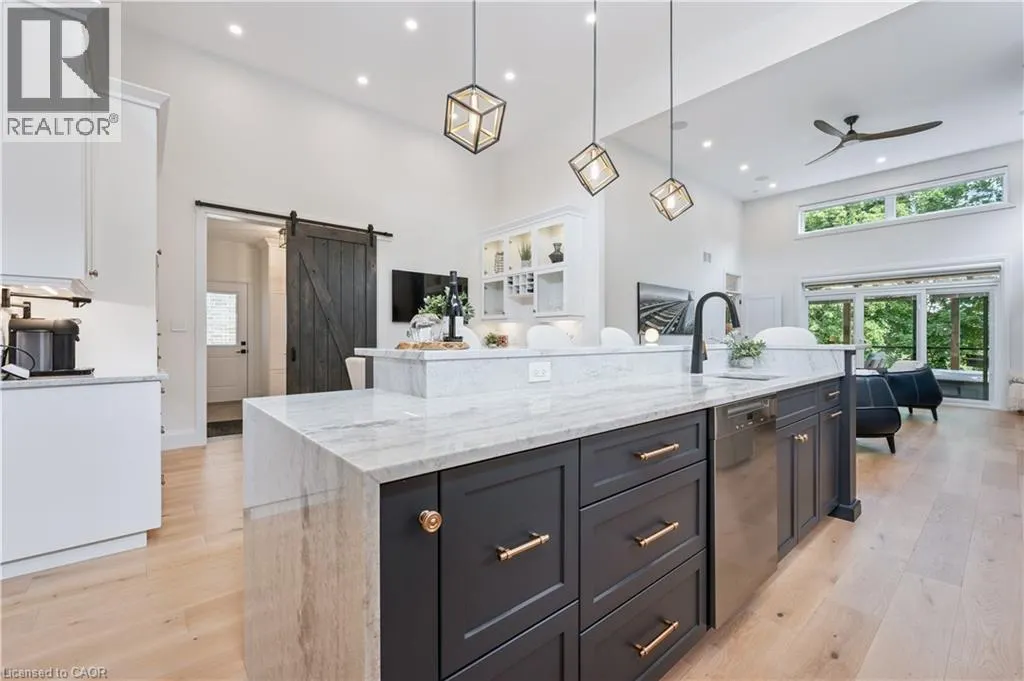 186 TIMBER TRAIL Road