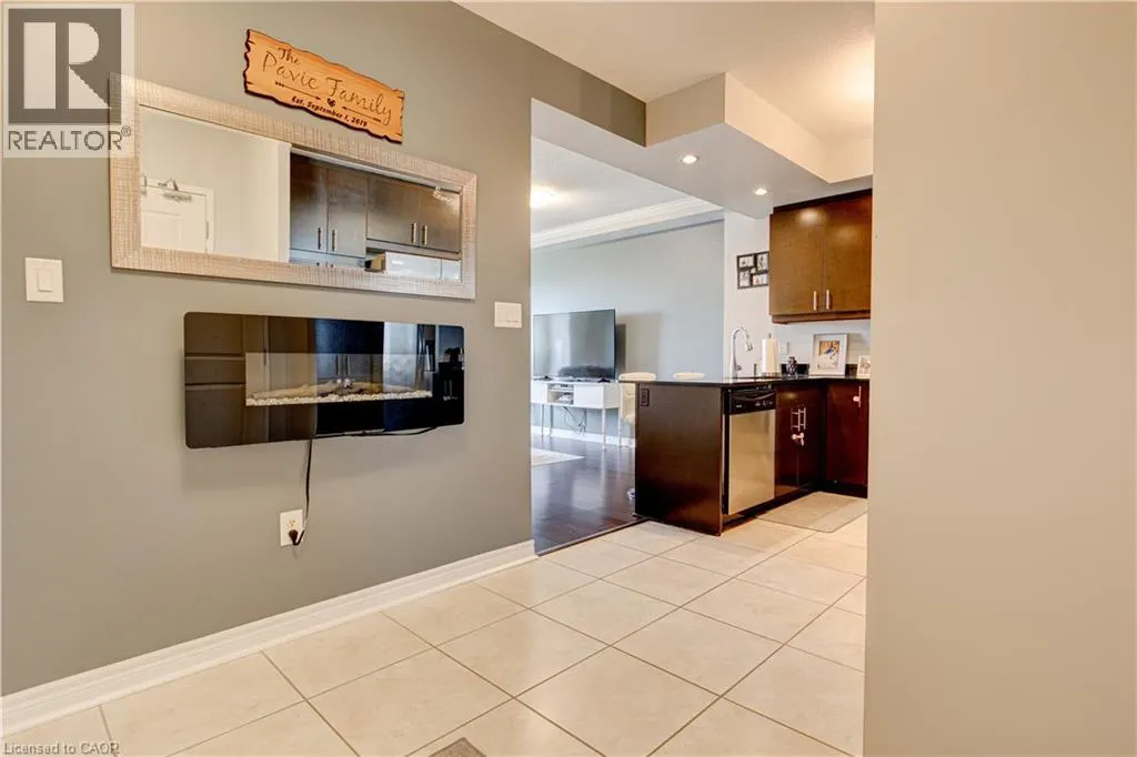 539 BELMONT Avenue Unit# 1106, #1106