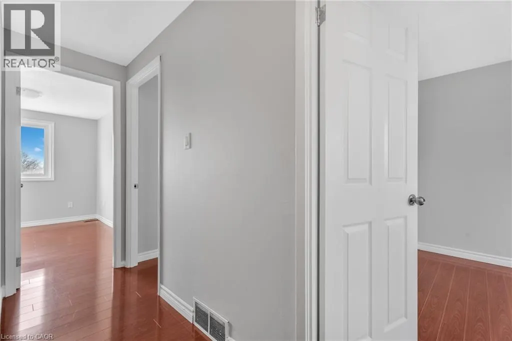 1025 UPPER GAGE Avenue Unit# 3, #3