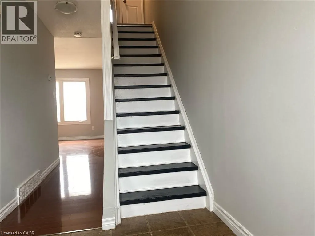 1025 UPPER GAGE Avenue Unit# 3, #3