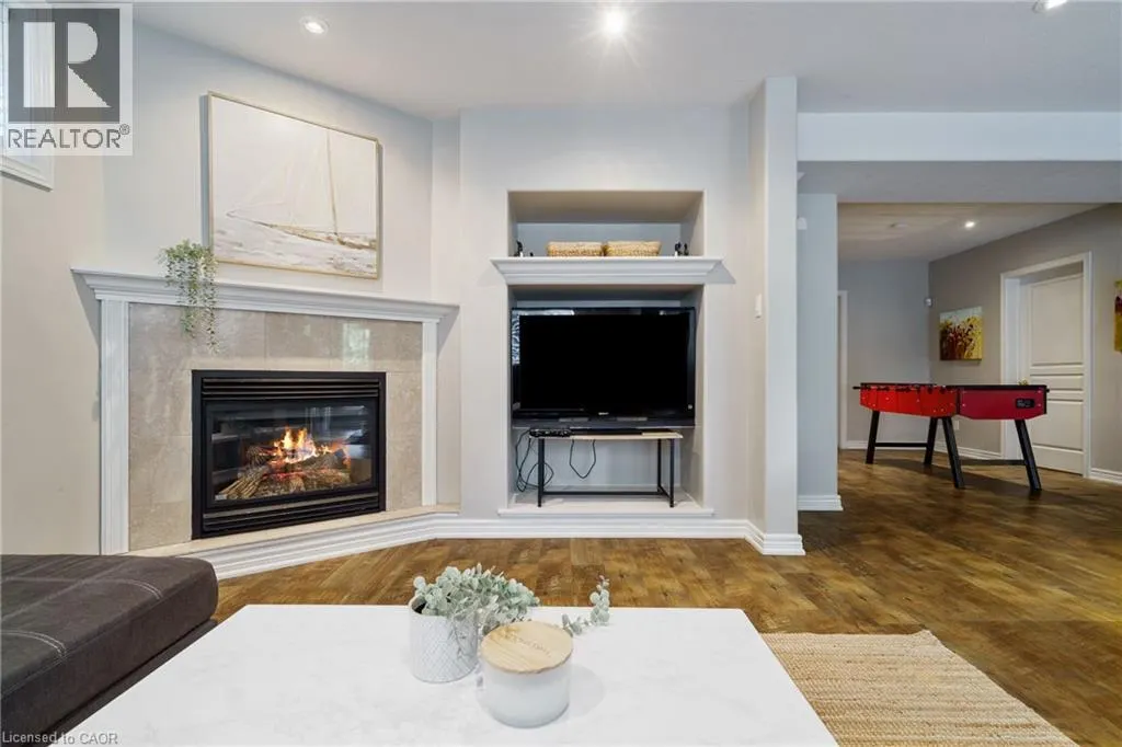 47 STOWBRIDGE Crescent