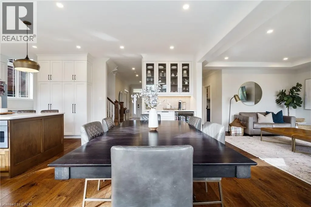 47 STOWBRIDGE Crescent