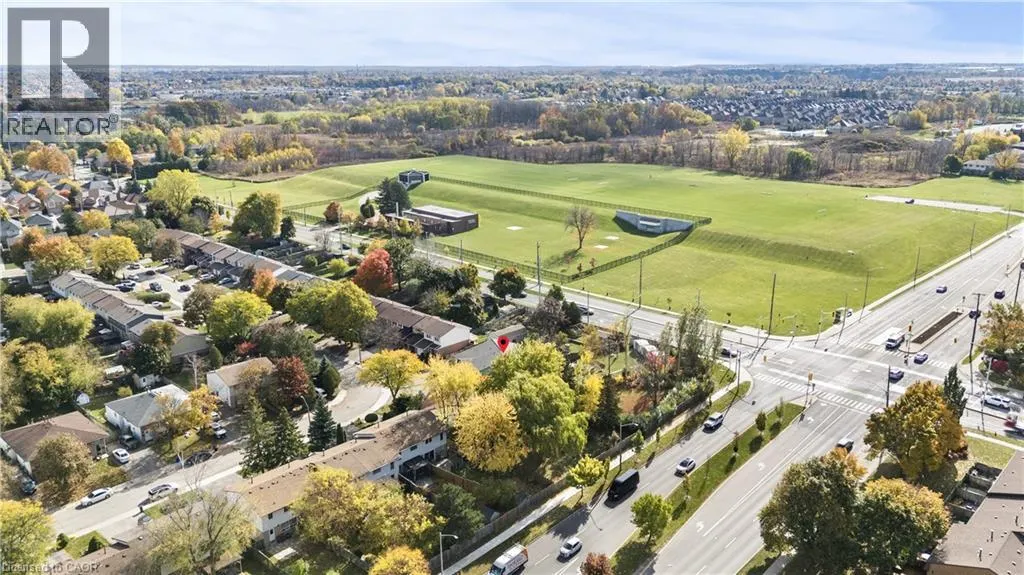 50 GLEDHILL Crescent