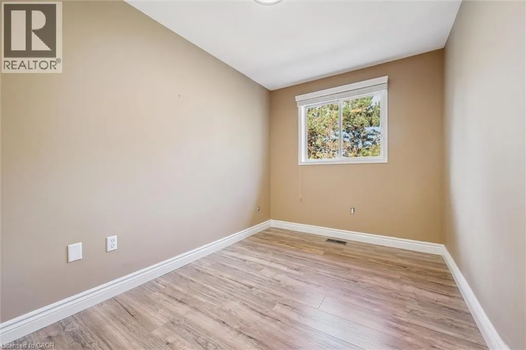 589 BEECHWOOD Drive Unit# 5, #5