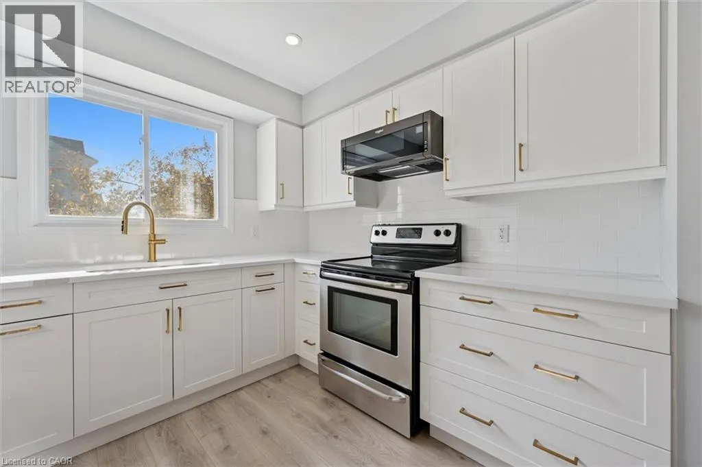 589 BEECHWOOD Drive Unit# 5, #5