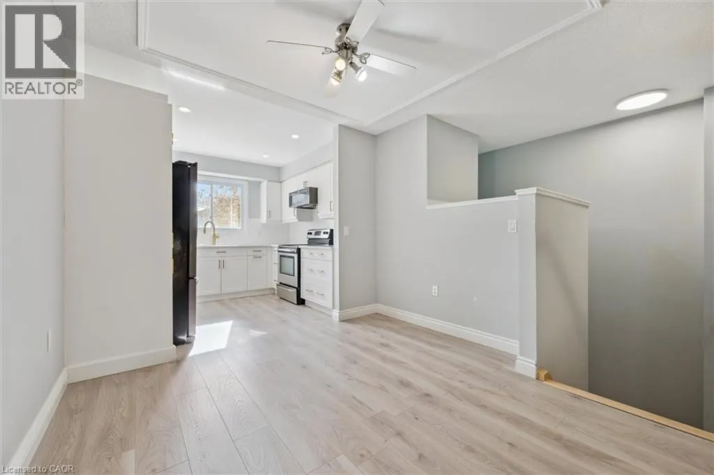 589 BEECHWOOD Drive Unit# 5, #5