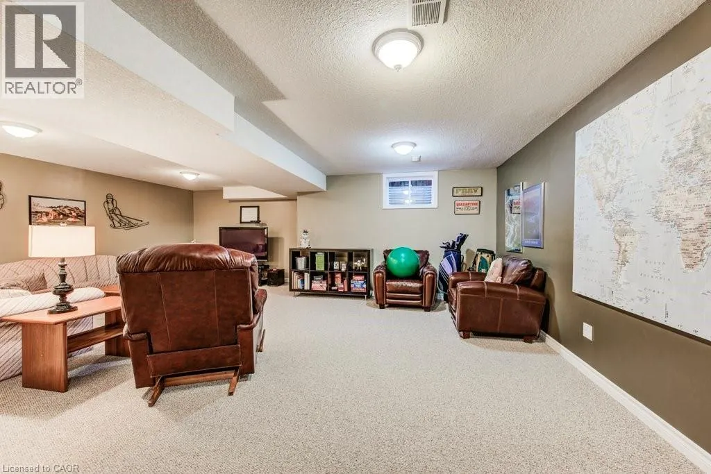 678 INTERLAKEN Drive