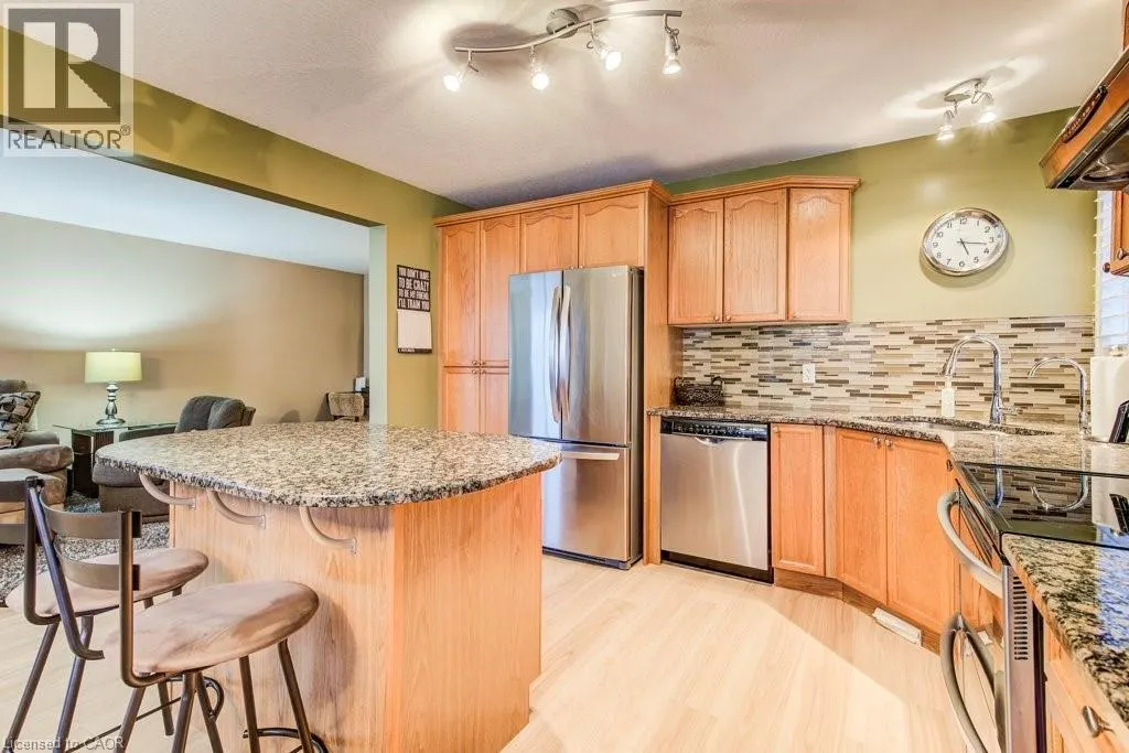 678 INTERLAKEN Drive