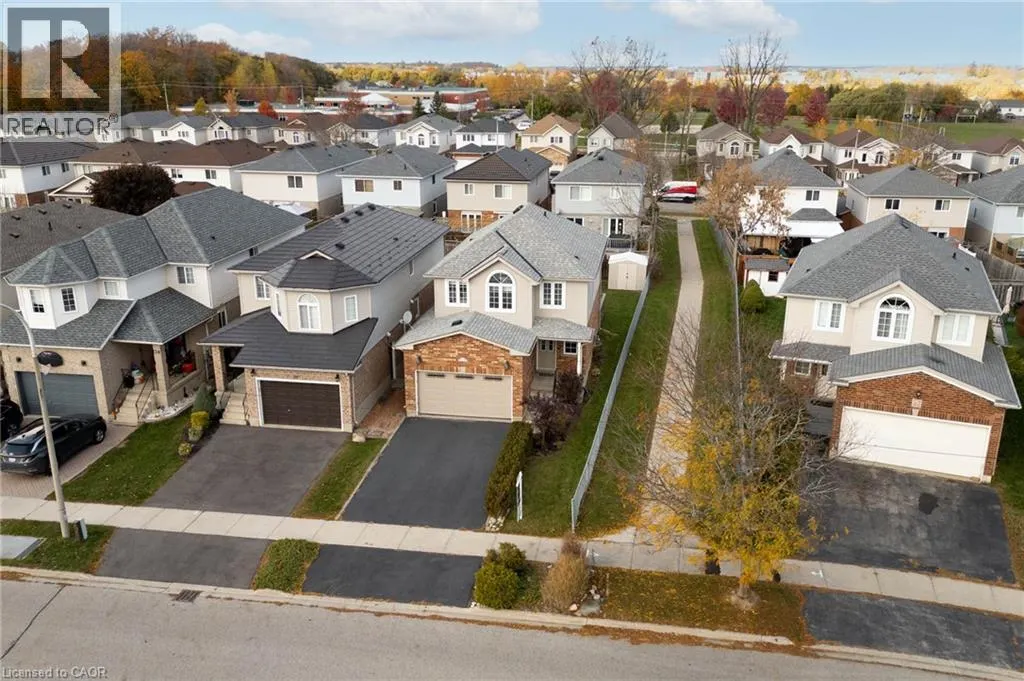 38 HEATHERWOOD Place