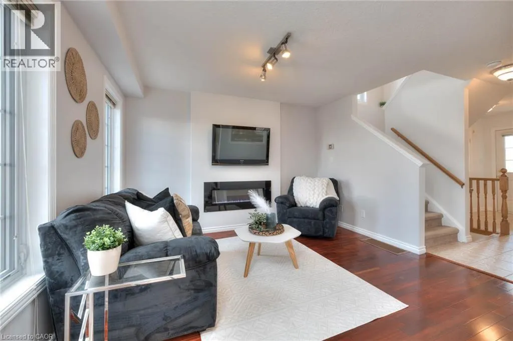 38 HEATHERWOOD Place