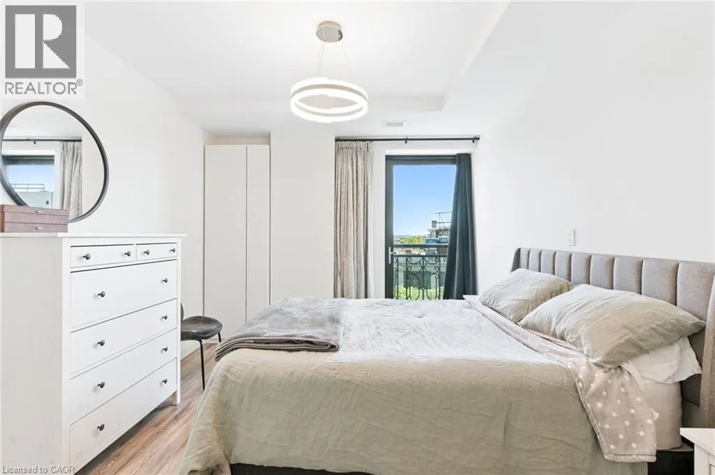 118 KING Street E Unit# 523, #523