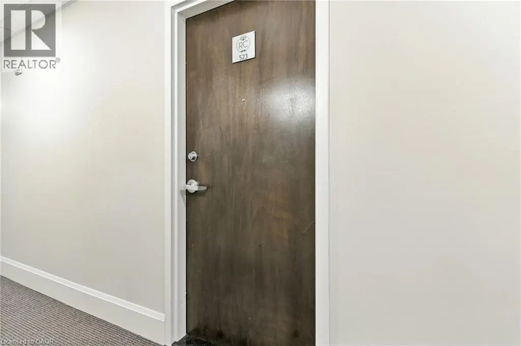 118 KING Street E Unit# 523, #523