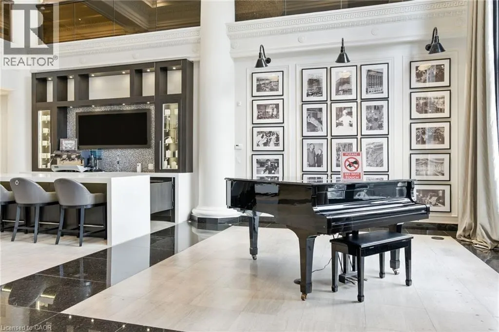 118 KING Street E Unit# 523, #523