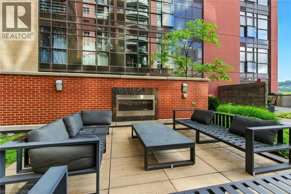 118 KING Street E Unit# 523, #523