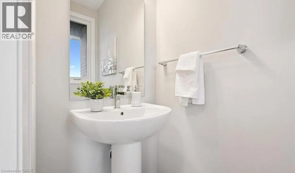 60 AYR MEADOWS Crescent