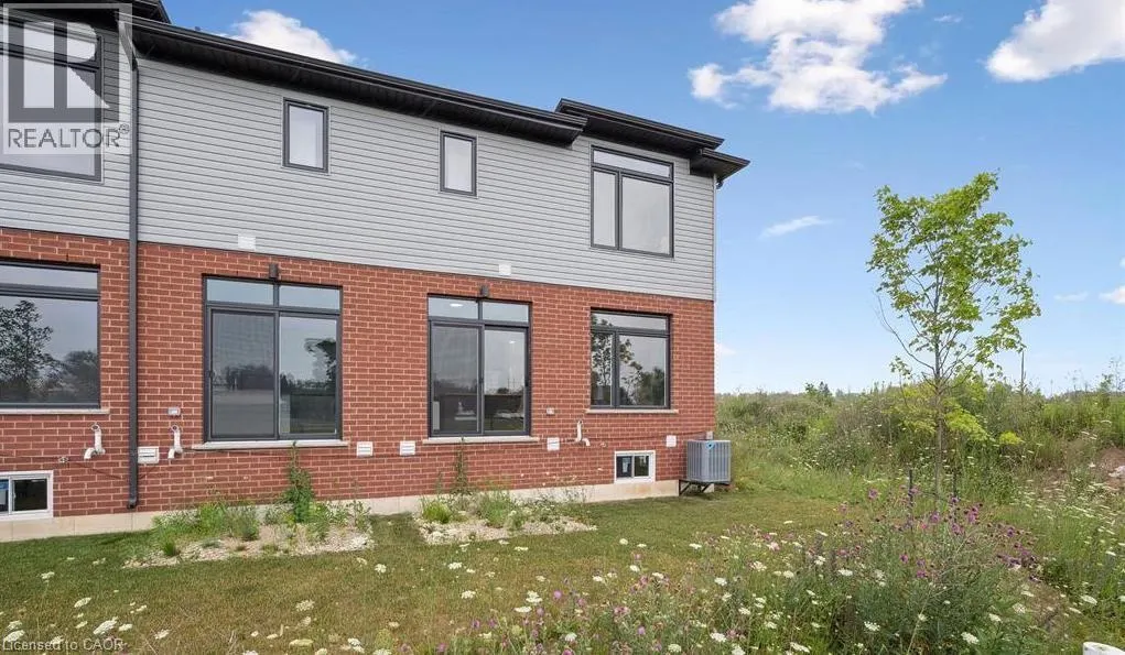 60 AYR MEADOWS Crescent